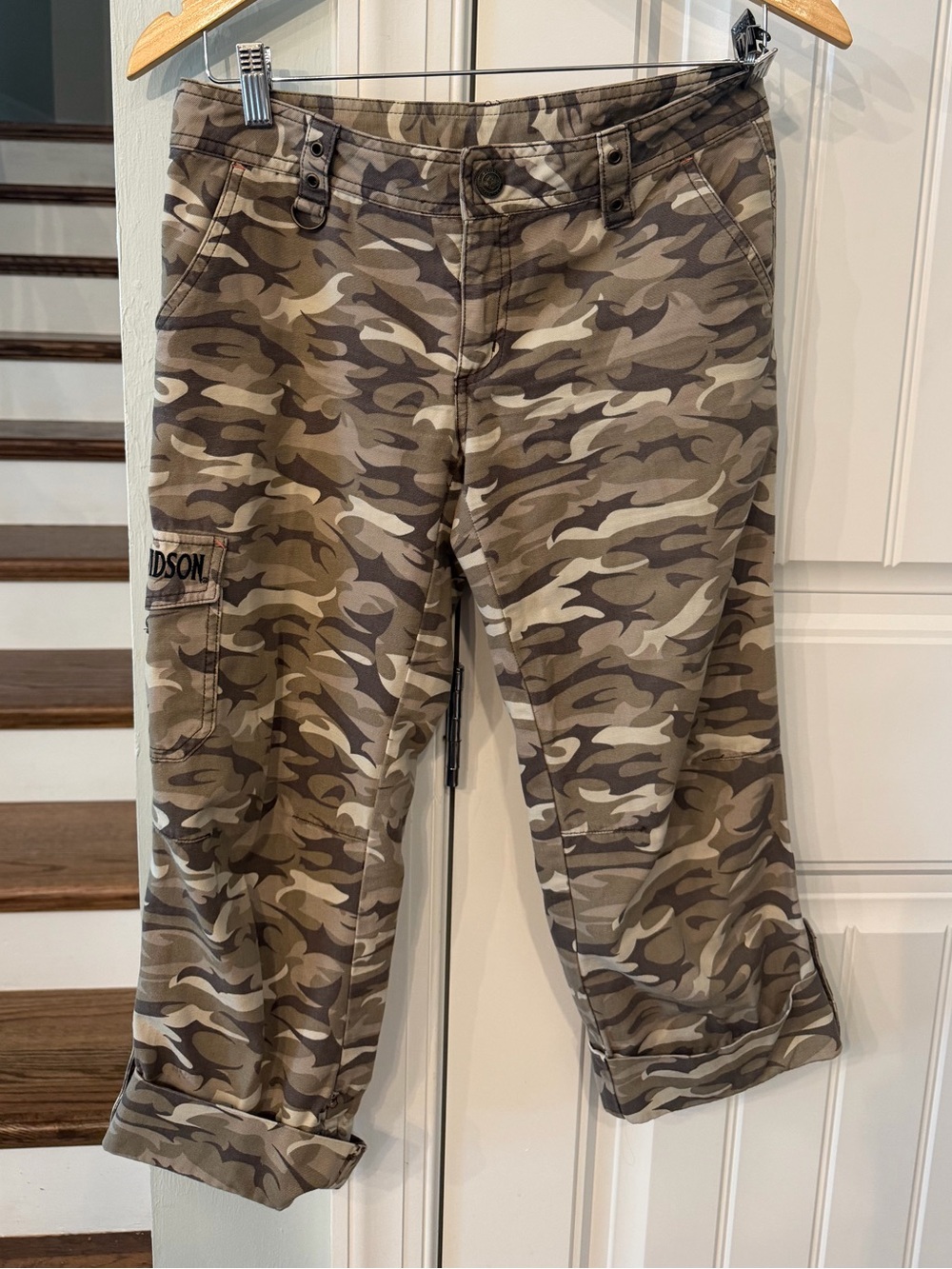 Harley-Davidson Tan Gray Green Camo Cargo Capri Pants Size 2
